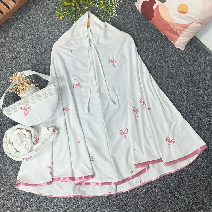 Mukena Katun Jepang